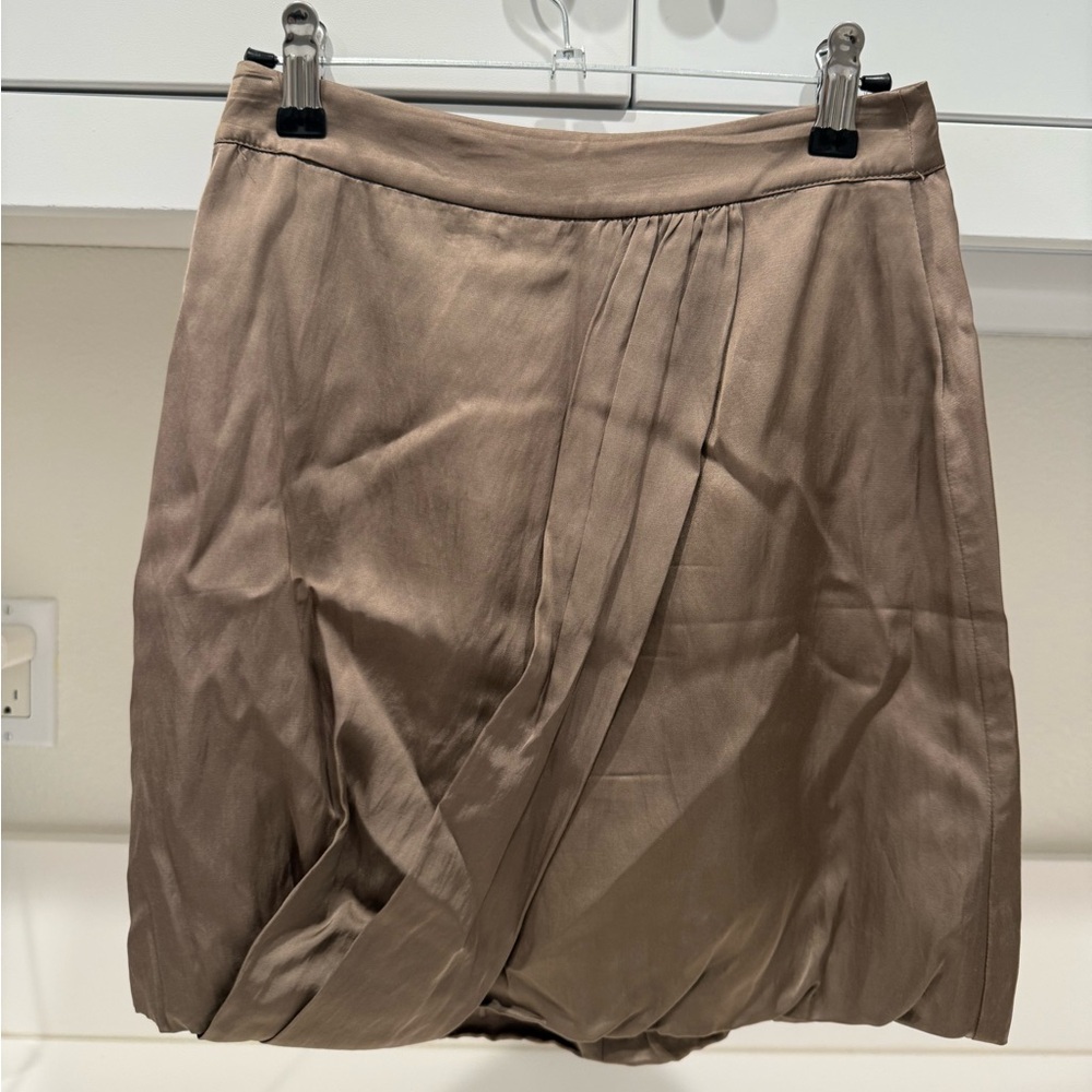 Bebe silk skirt